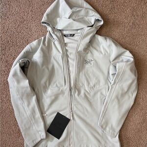 Light gray Arc’teryx GAMMA MX GORE-TEX Jacket - Mens large